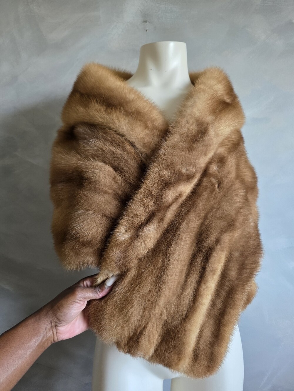 Vtg Real Mink Womens Fur Winter Shawl Stole Lined Monogram Bolero